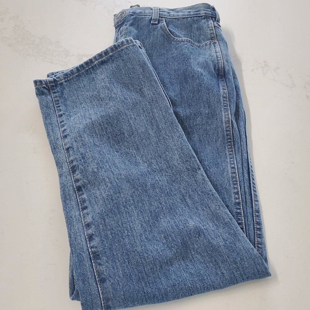 Men's RedHead Relaxed Fit Medium Wash Jeans  36 x 32